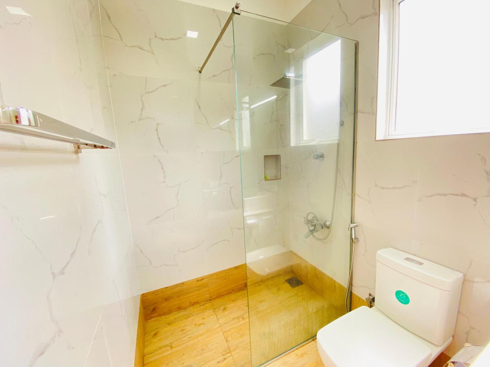 Srimadis Villa Near Airport - Негомбо Екстериор снимка