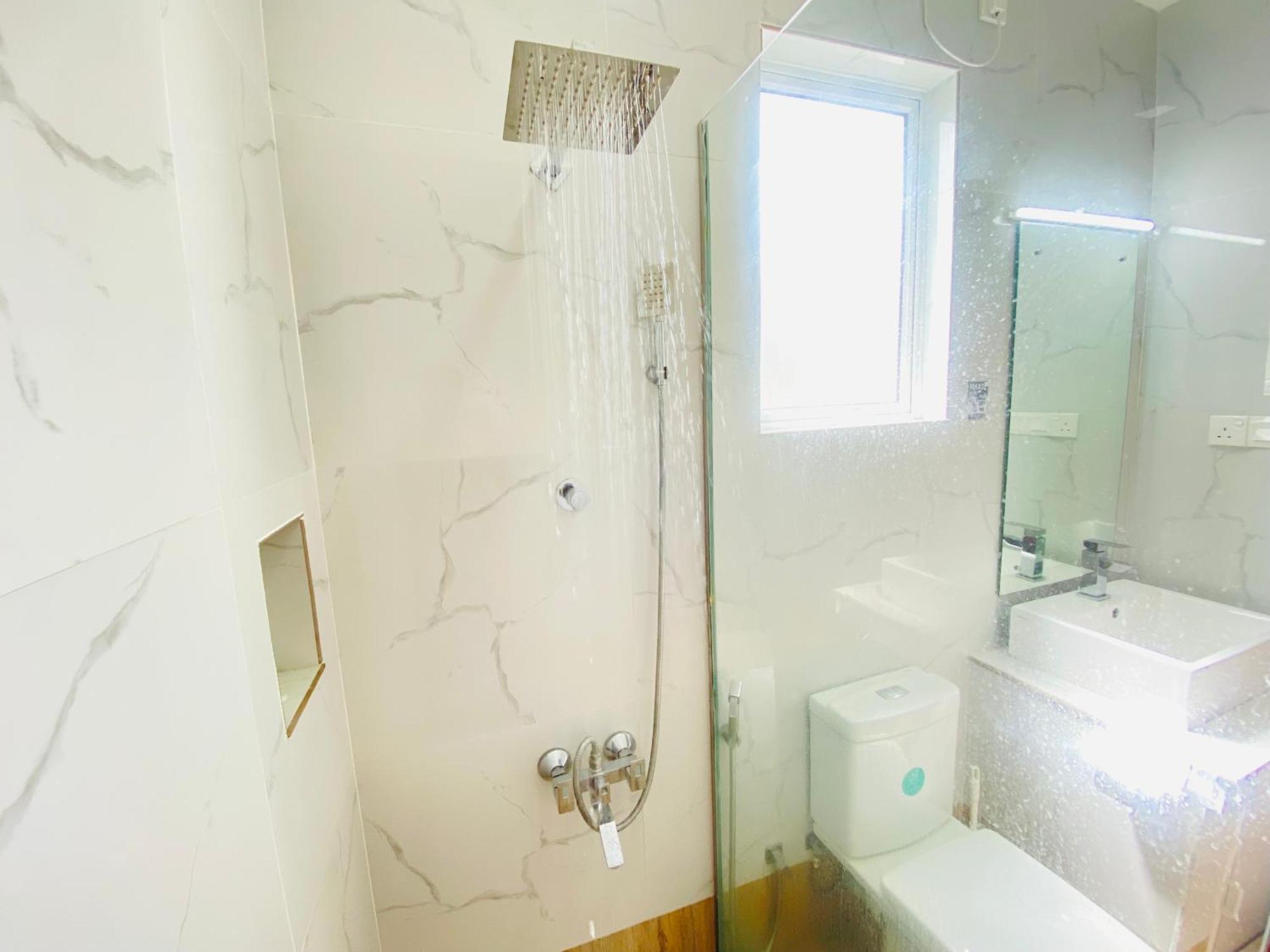 Srimadis Villa Near Airport - Негомбо Екстериор снимка